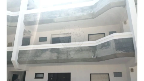 Apartamento T2 para Venda em Albufeira e Olhos de Água