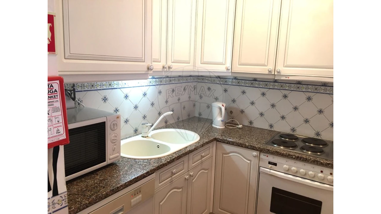 Apartamento T2 para Venda em Albufeira e Olhos de Água Foto 6