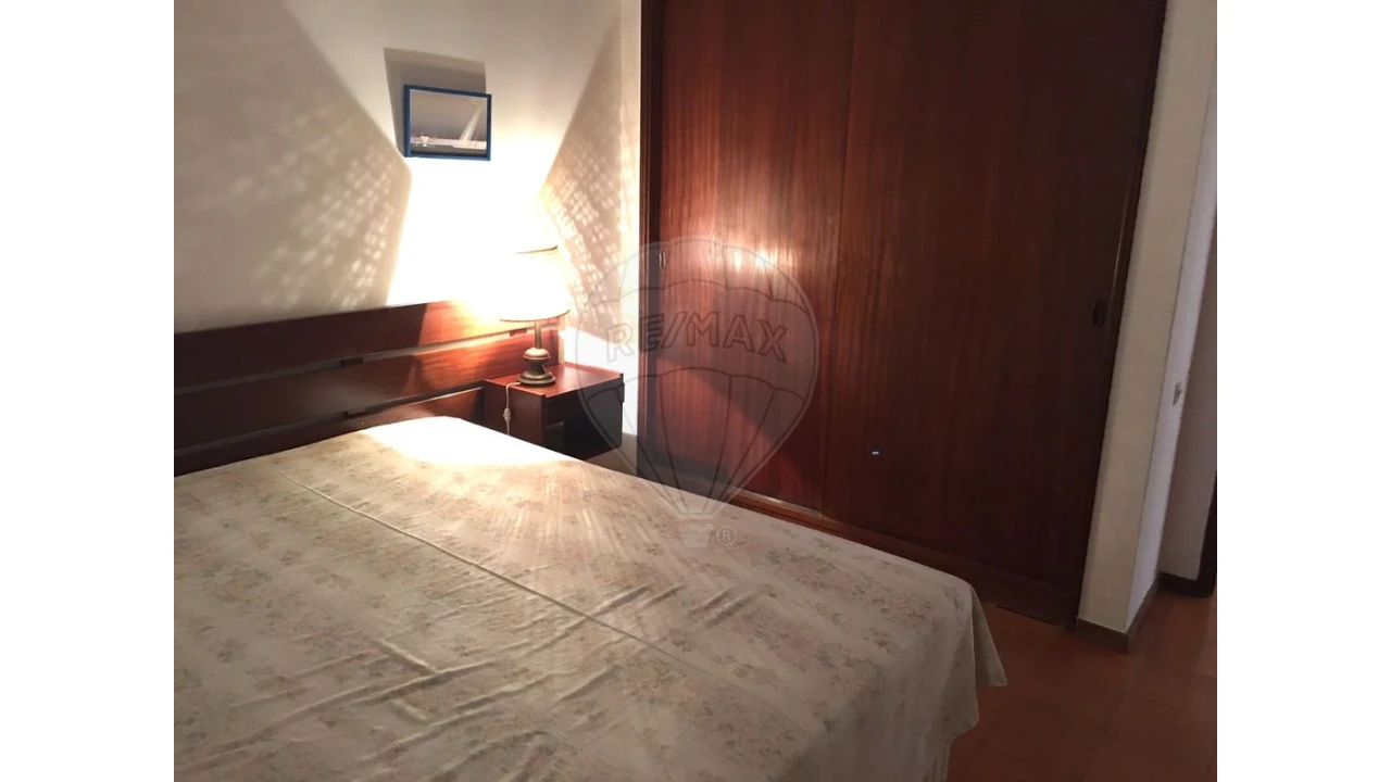 Apartamento T2 para Venda em Albufeira e Olhos de Água Foto 12