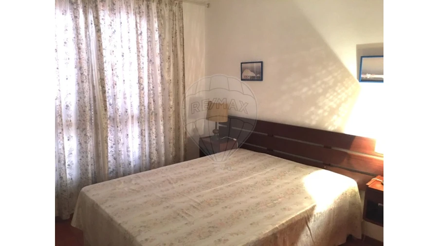 Apartamento T2 para Venda em Albufeira e Olhos de Água Foto 11