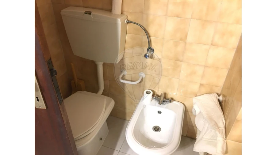 Apartamento T2 para Venda em Albufeira e Olhos de Água Foto 16
