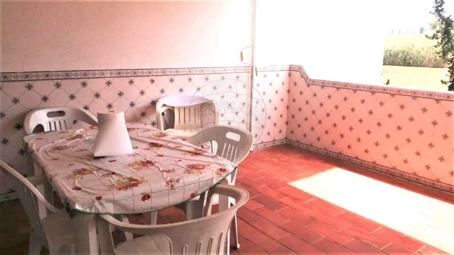 Apartamento T2 para Venda em Albufeira e Olhos de Água Foto 22