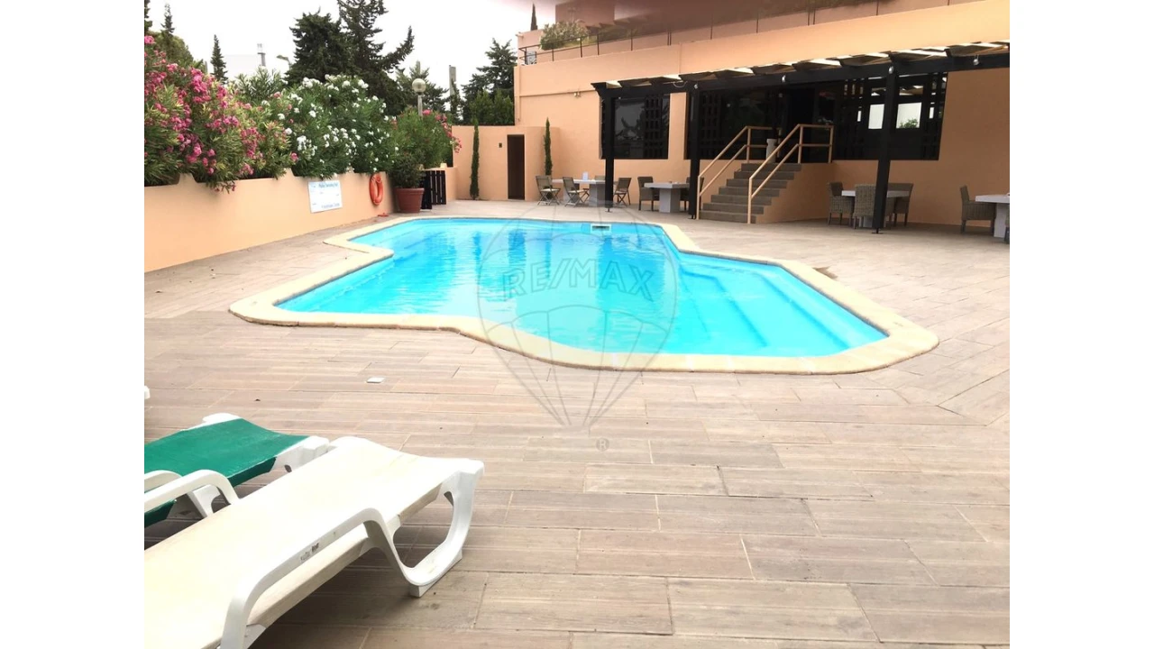 Apartamento T2 para Venda em Albufeira e Olhos de Água Foto 18