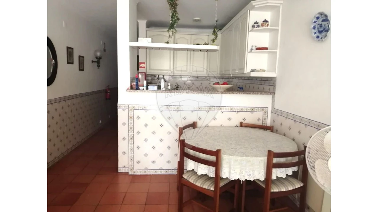Apartamento T2 para Venda em Albufeira e Olhos de Água Foto 28