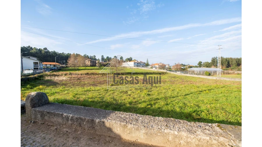 Terreno para Venda em Santo Tirso, Couto (Santa Cristina e São Miguel) e Burgães Foto 2