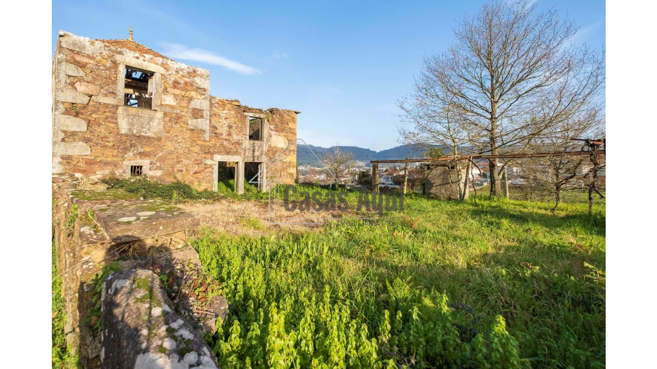 Terreno para Venda em Santo Tirso, Couto (Santa Cristina e São Miguel) e Burgães Foto 4