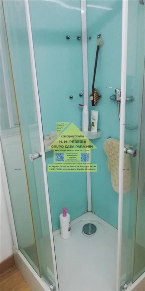 Moradia T3 para Venda em Pedroso e Seixezelo