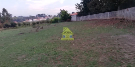Moradia T3 para Venda em Pedroso e Seixezelo