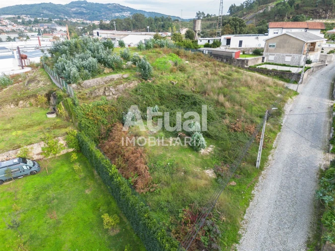 Terreno para Venda em Vilarinho Foto 15