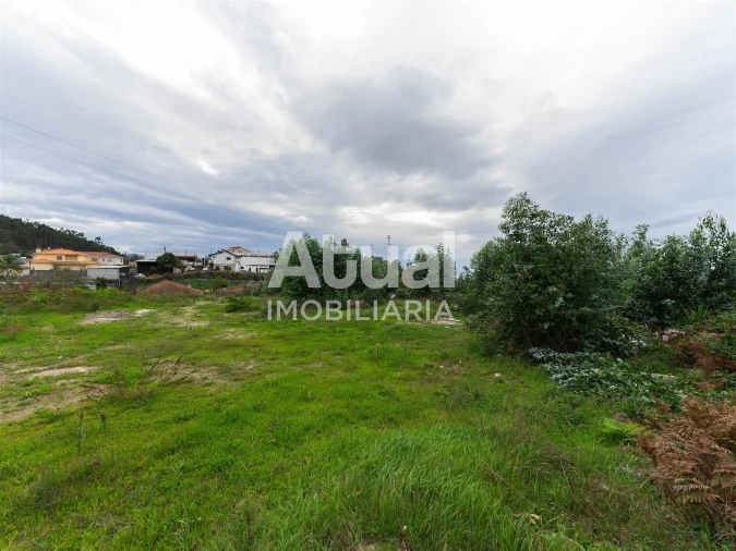 Terreno para Venda em Vilarinho Foto 25