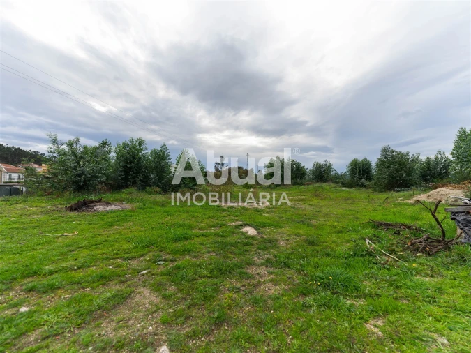 Terreno para Venda em Vilarinho Foto 21