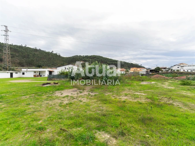 Terreno para Venda em Vilarinho Foto 26