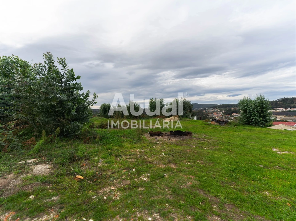 Terreno para Venda em Vilarinho Foto 20