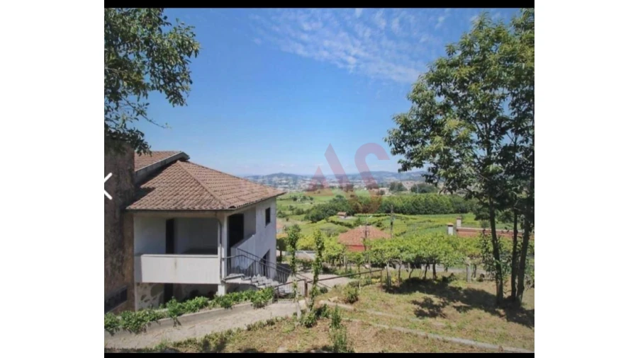 Moradia T3 para Venda em Roriz Foto 4