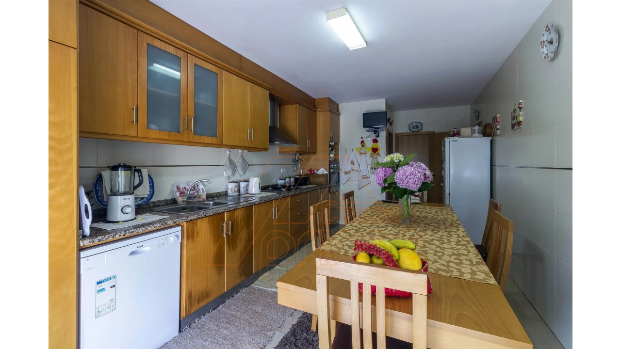 Moradia T5 para Venda em São Martinho do Bispo e Ribeira de Frades Foto 12