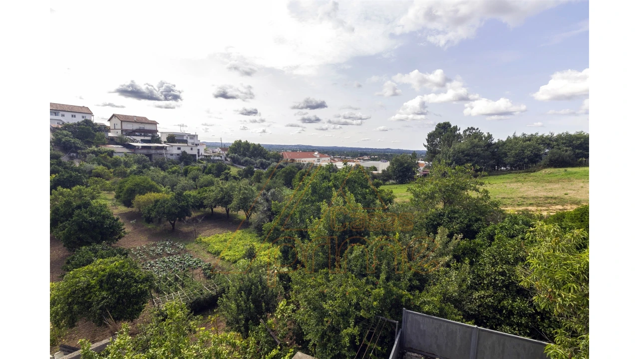 Moradia T5 para Venda em São Martinho do Bispo e Ribeira de Frades Foto 26