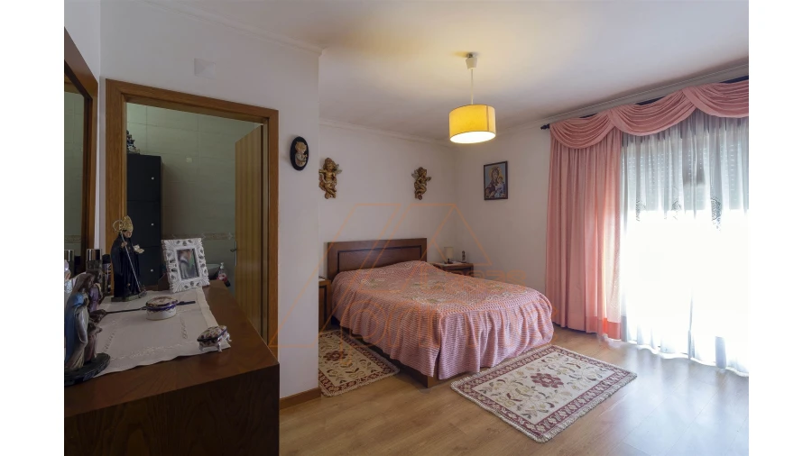 Moradia T5 para Venda em São Martinho do Bispo e Ribeira de Frades Foto 27