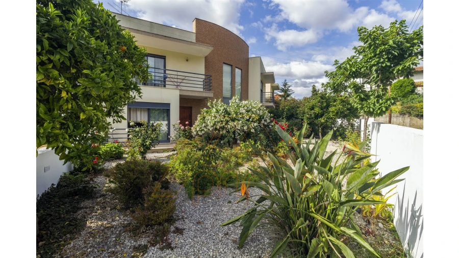 Moradia T5 para Venda em São Martinho do Bispo e Ribeira de Frades Foto 2