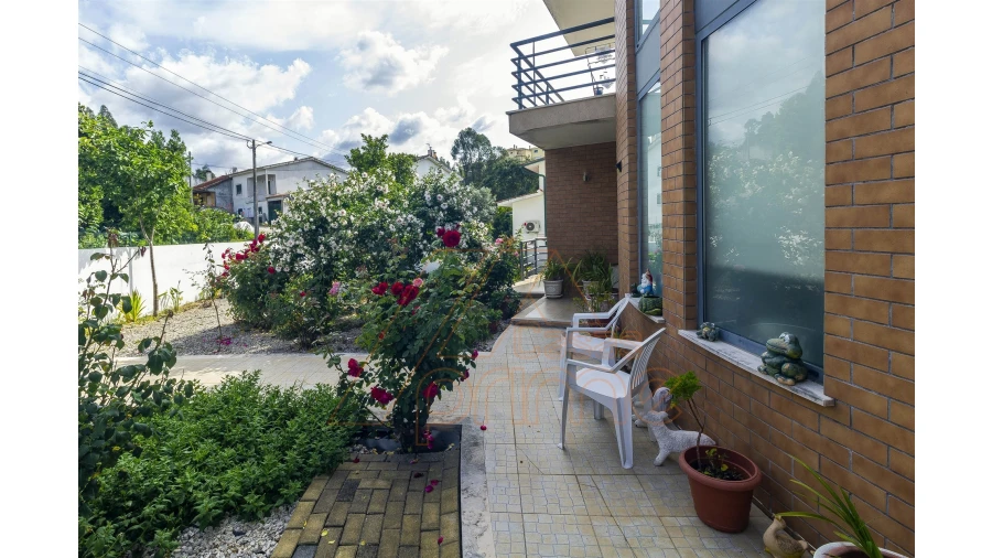 Moradia T5 para Venda em São Martinho do Bispo e Ribeira de Frades Foto 5