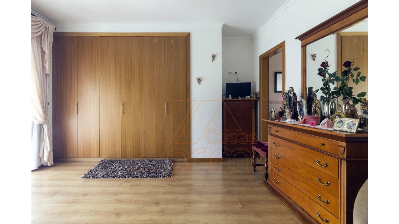 Moradia T5 para Venda em São Martinho do Bispo e Ribeira de Frades Foto 23