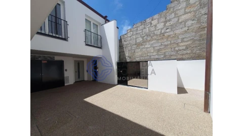 Apartamento T4 para Venda em Aldoar, Foz do Douro e Nevogilde