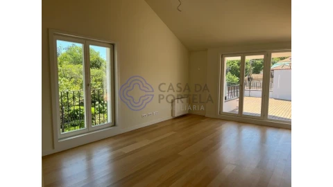 Apartamento T4 para Venda em Aldoar, Foz do Douro e Nevogilde