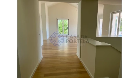 Apartamento T4 para Venda em Aldoar, Foz do Douro e Nevogilde