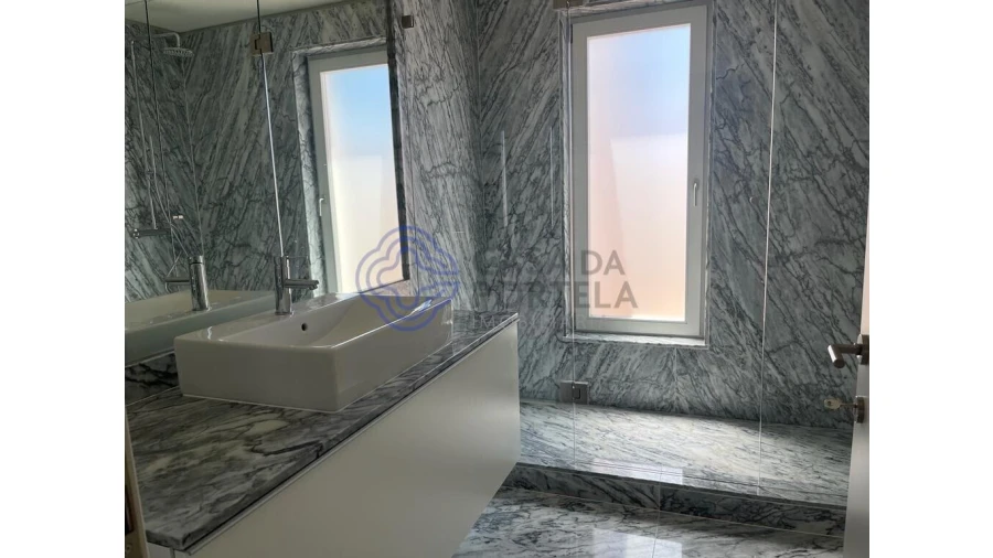 Apartamento T4 para Venda em Aldoar, Foz do Douro e Nevogilde Foto 3