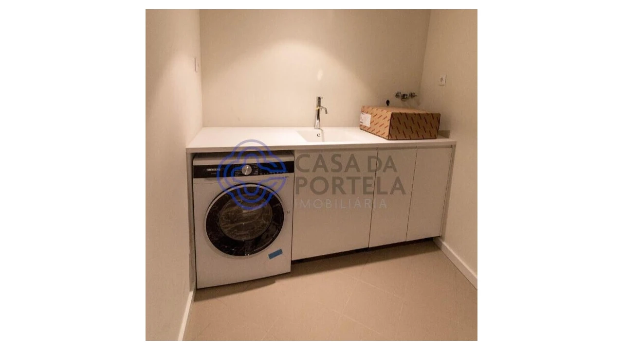 Apartamento T4 para Venda em Aldoar, Foz do Douro e Nevogilde Foto 19