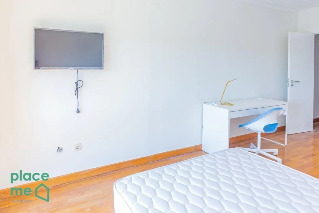 Quarto para Arrendamento em São Vitor (Braga) Foto 10