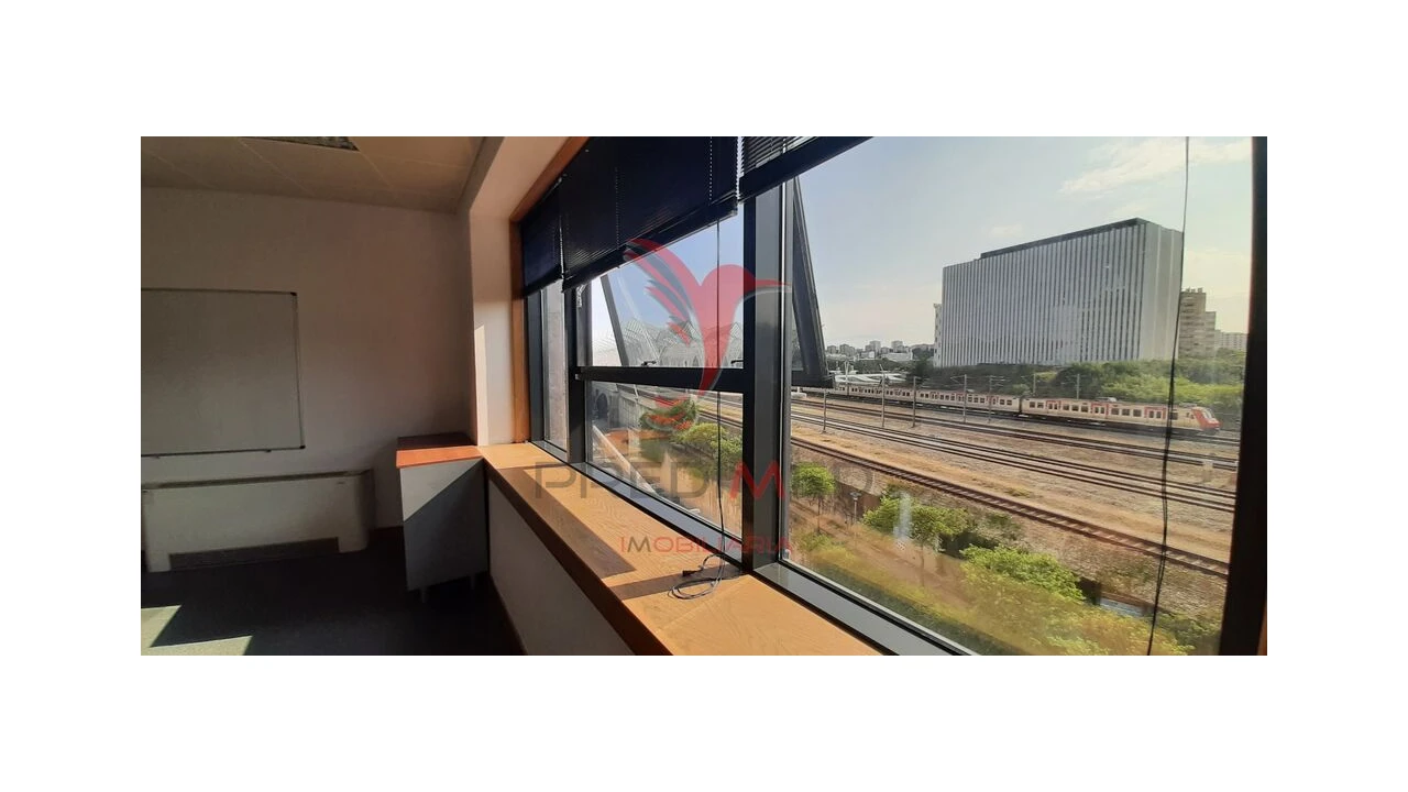 Escritório para Venda em Olivais Foto 6