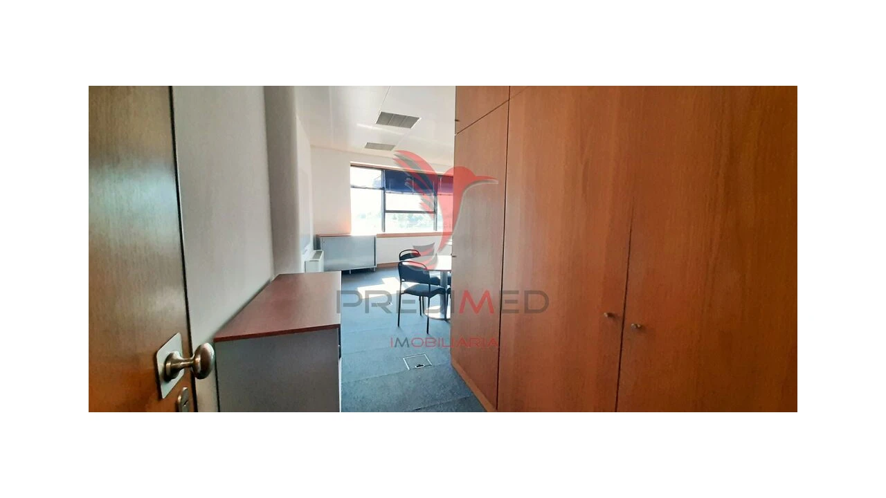 Escritório para Venda em Olivais Foto 11