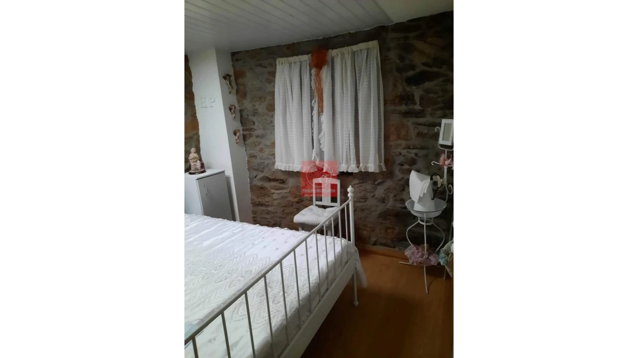 Moradia T2 para Venda em Fontelo Foto 9