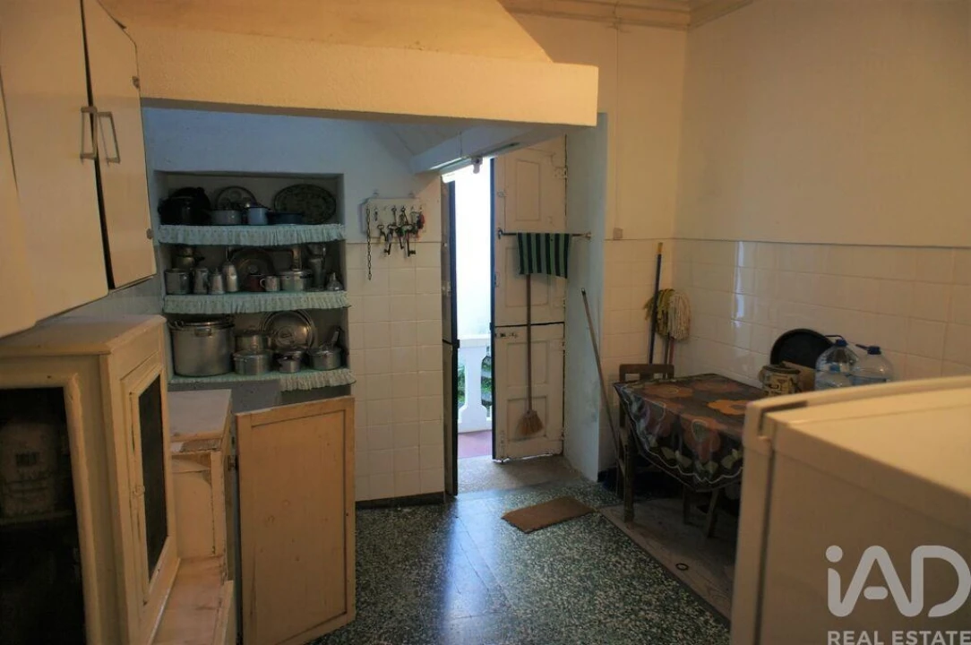 Moradia T7 para Venda em Vilarinho dos Freires Foto 29