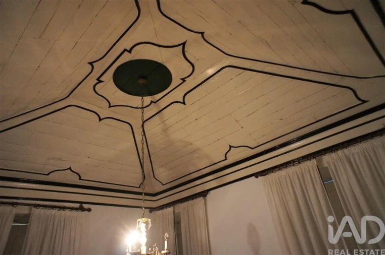 Moradia T7 para Venda em Vilarinho dos Freires Foto 25