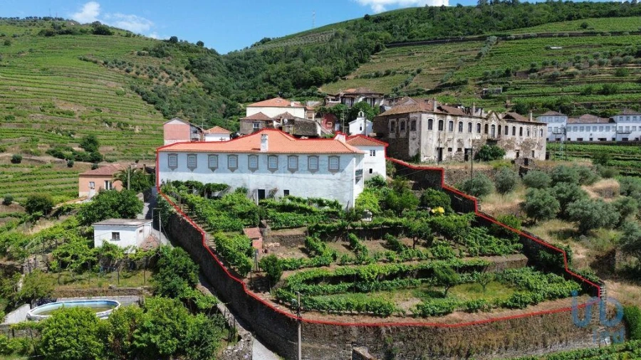 Moradia T7 para Venda em Vilarinho dos Freires Foto 2