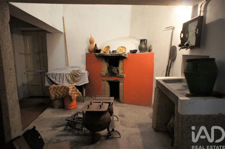 Moradia T7 para Venda em Vilarinho dos Freires Foto 30