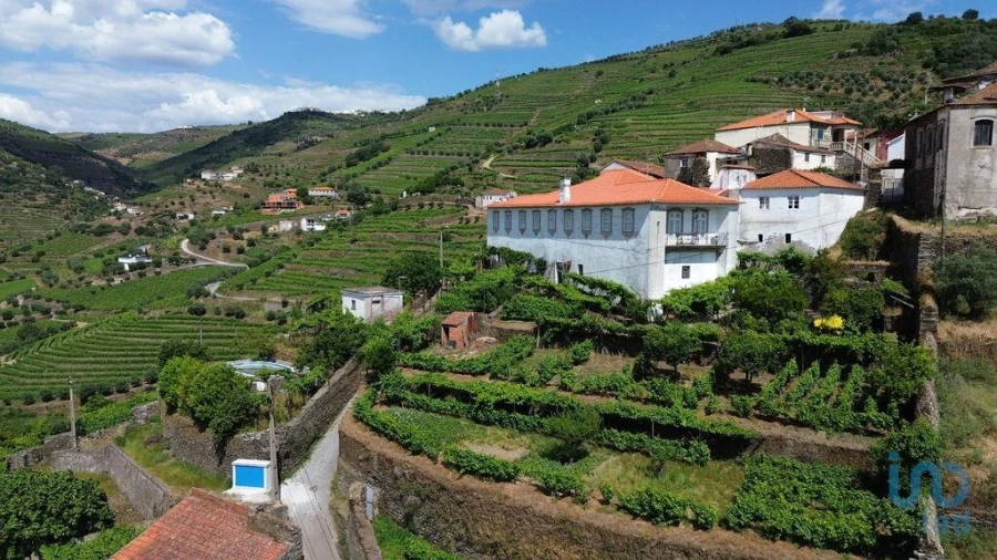 Moradia T7 para Venda em Vilarinho dos Freires Foto 6