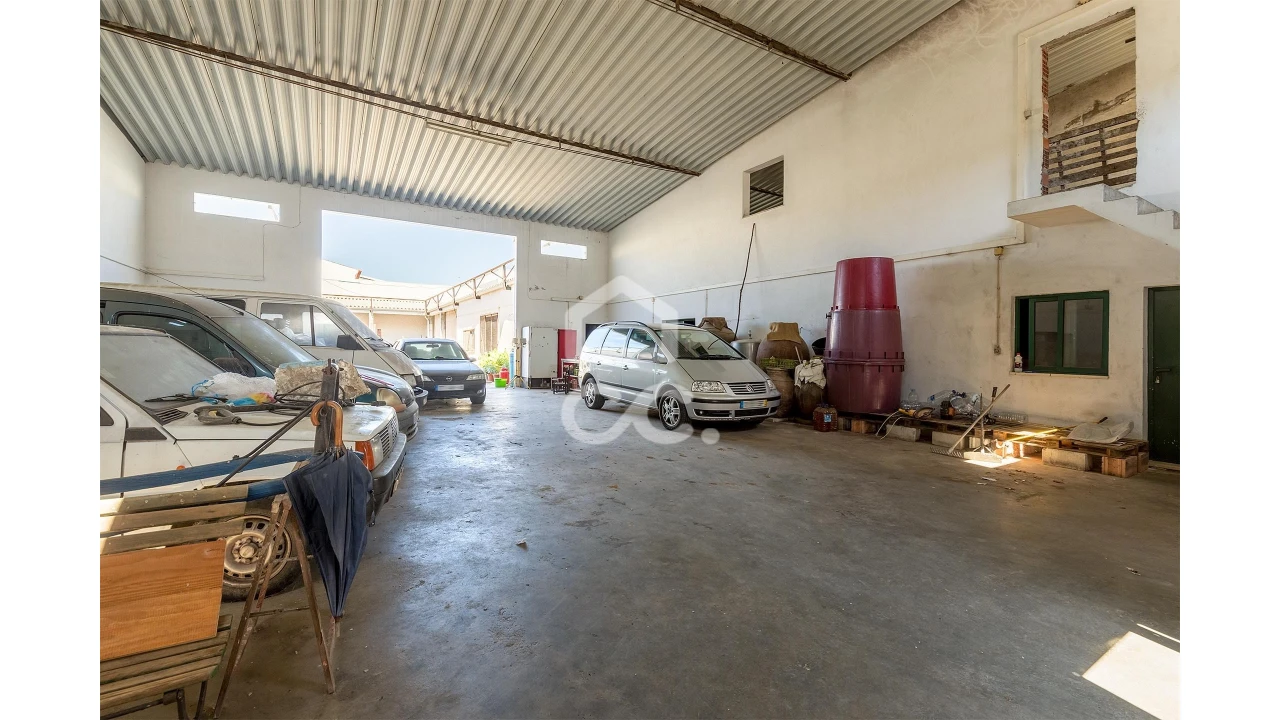 Armazém para Venda em São João Baptista Foto 3