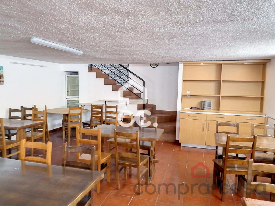 Negócio para Arrendamento em Moreira Foto 2