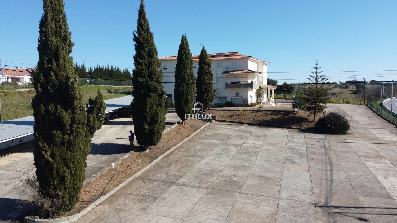 Moradia T21 para Venda em Assunção, Ajuda, Salvador e Santo Ildefonso Foto 17