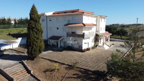 Moradia T21 para Venda em Assunção, Ajuda, Salvador e Santo Ildefonso