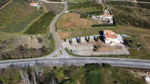 Moradia T21 para Venda em Assunção, Ajuda, Salvador e Santo Ildefonso