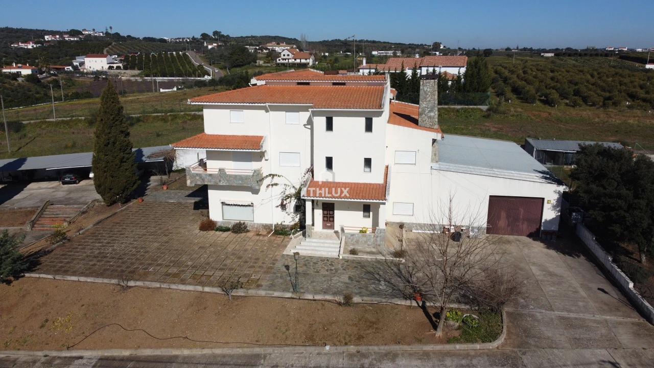 Moradia T21 para Venda em Assunção, Ajuda, Salvador e Santo Ildefonso Foto 26