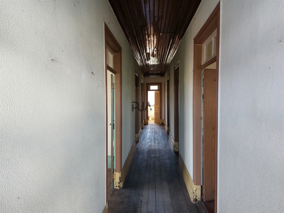 Moradia T5 para Venda em Fornos de Algodres Foto 8