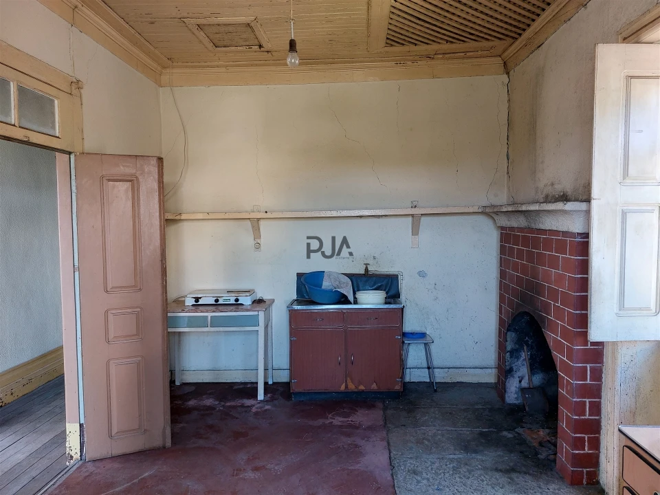 Moradia T5 para Venda em Fornos de Algodres Foto 2