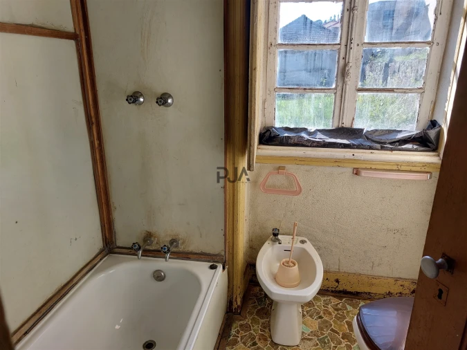 Moradia T5 para Venda em Fornos de Algodres Foto 5