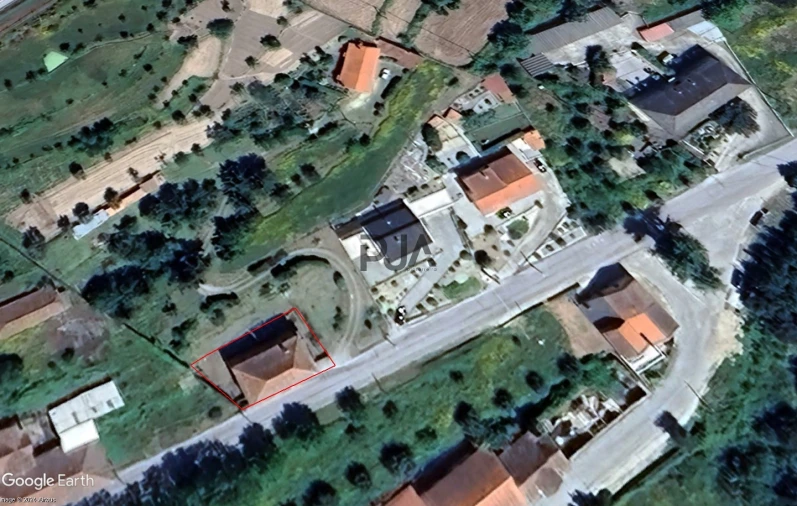 Moradia T5 para Venda em Fornos de Algodres Foto 24