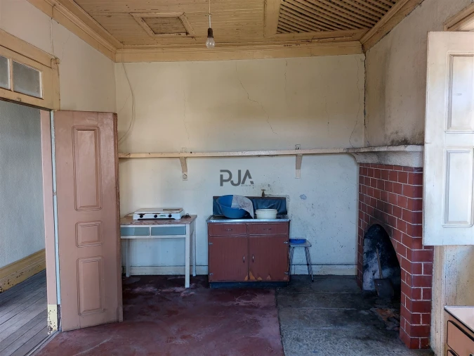 Moradia T5 para Venda em Fornos de Algodres Foto 2