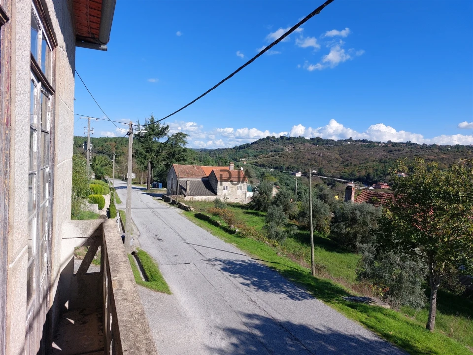 Moradia T5 para Venda em Fornos de Algodres Foto 20